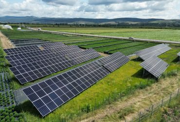 Sistem fotovoltaic de 221kWp cu stocare de 49kWh. 10